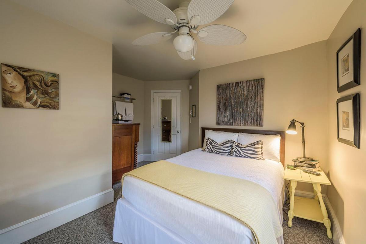 Rehoboth Guest House (Adults Only) Rehoboth Beach Bagian luar foto
